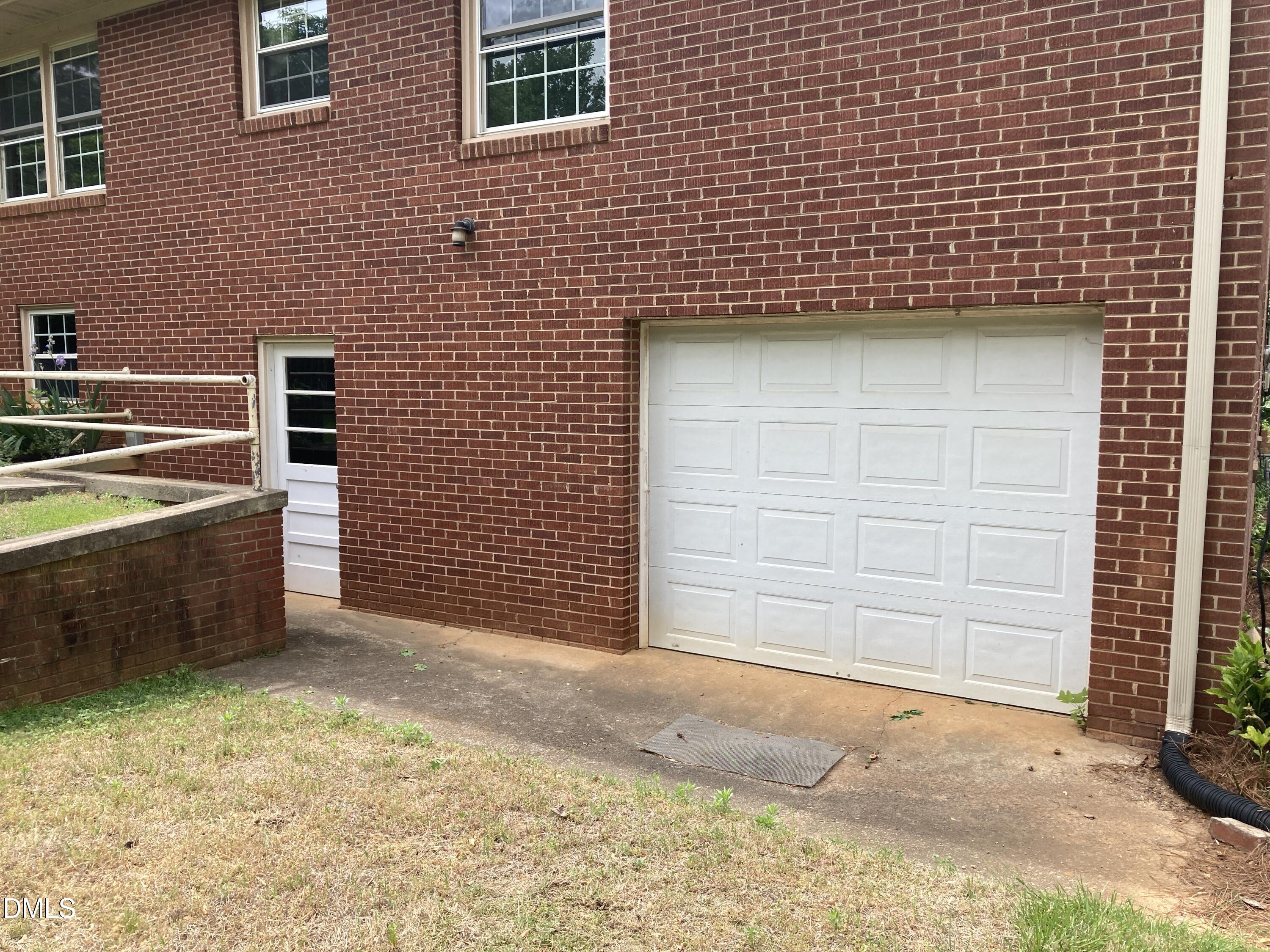 619 South Fifth Street Mebane, NC 27302 - Photo 50 of 58 IMG_9411