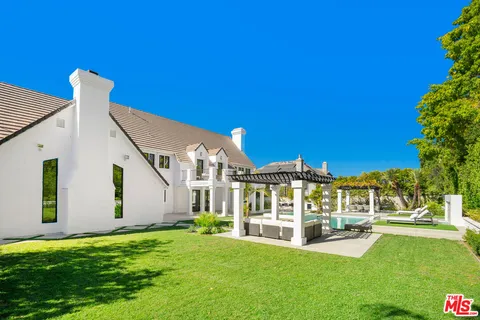 $5,150,000 | 4608 Westchester Drive, Woodland Hills, CA 91364