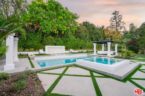 $5,499,999 | 4608 Westchester Drive, Woodland Hills, CA 91364