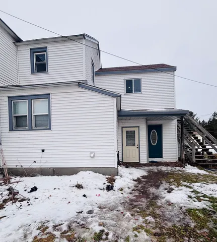 $1,200 | 520 7th Avenue East, Ashland, WI 54806