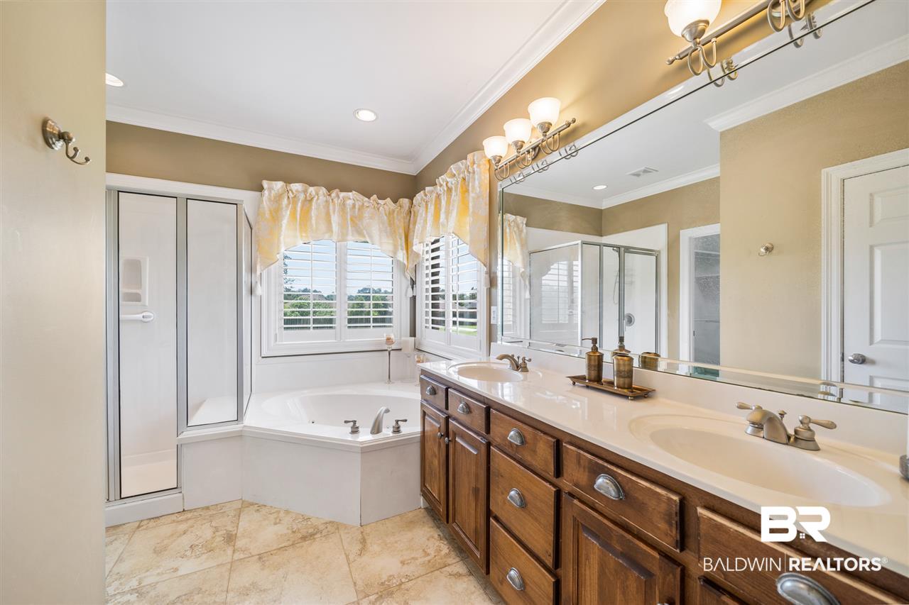 11351 Halcyon Loop Daphne, AL 36526 - Photo 20 of 49 Master Bath