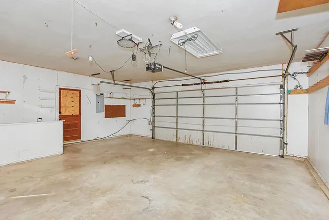 $220,000 | 11700 Troost Avenue, Kansas City, MO 64131