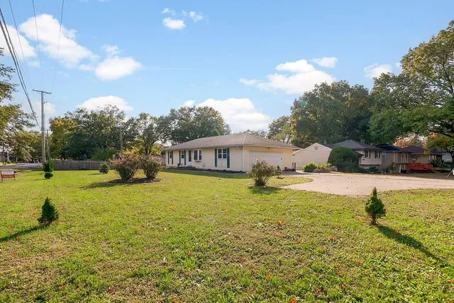 $220,000 | 11700 Troost Avenue, Kansas City, MO 64131