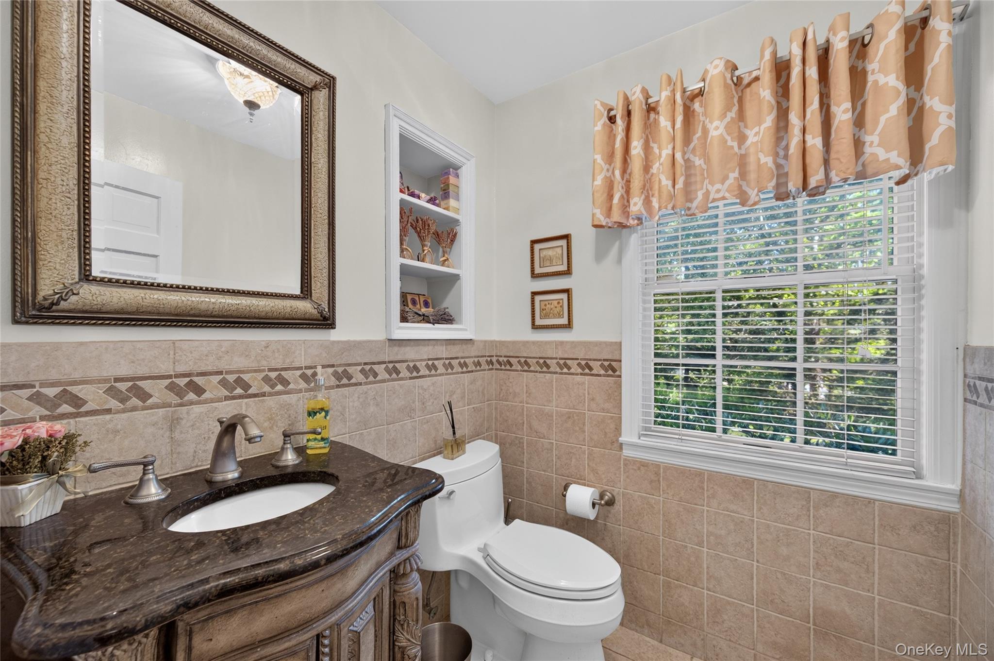2108 Edge Road Muttontown, NY 11791 - Photo 17 of 38