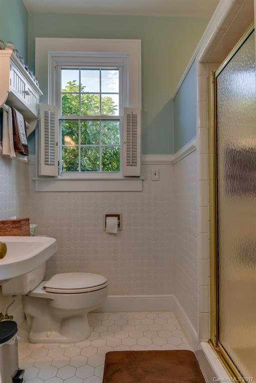 492 North Washington Street Rutherfordton, NC 28139 - Photo 11 of 21