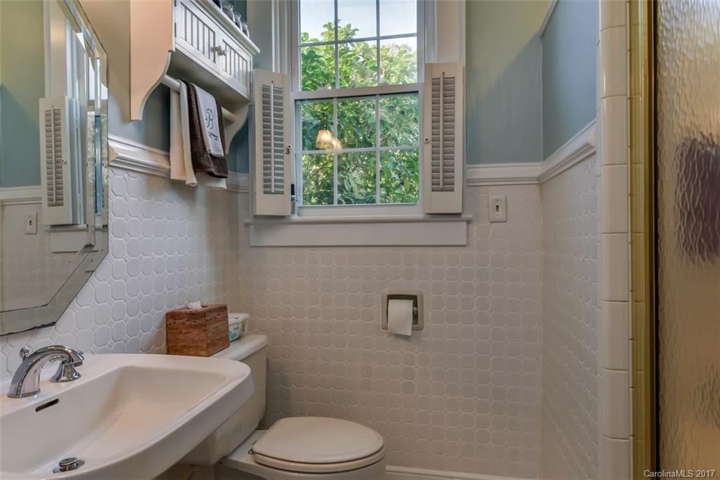 492 North Washington Street Rutherfordton, NC 28139 - Photo 12 of 21