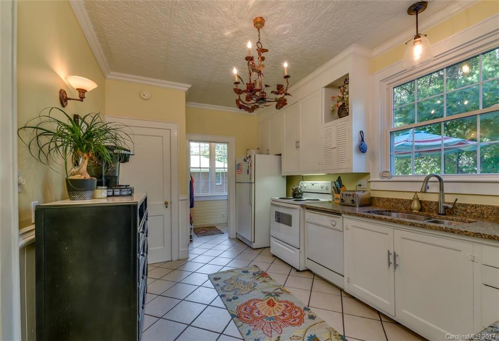 492 North Washington Street Rutherfordton, NC 28139 - Photo 9 of 21