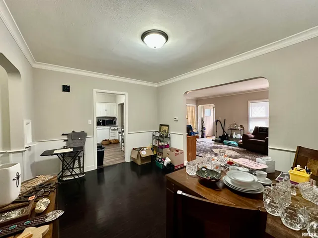 $165,000 | 401 West Forrest Hill Avenue, Peoria, IL 61604