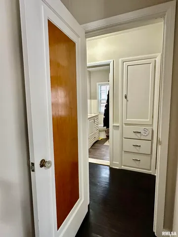 $165,000 | 401 West Forrest Hill Avenue, Peoria, IL 61604