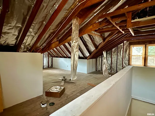 $165,000 | 401 West Forrest Hill Avenue, Peoria, IL 61604