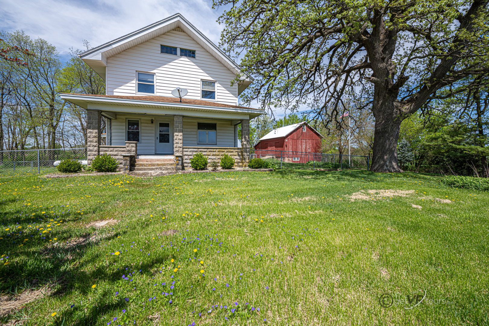6844 Highway 20 Freeport, IL 61032 - Photo 2 of 29