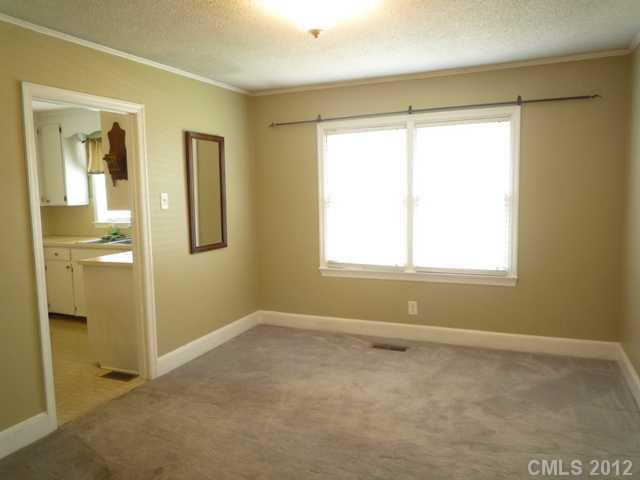 249 East Springdale Road Rock Hill, SC 29730 - Photo 4 of 13 Gallery Image 4