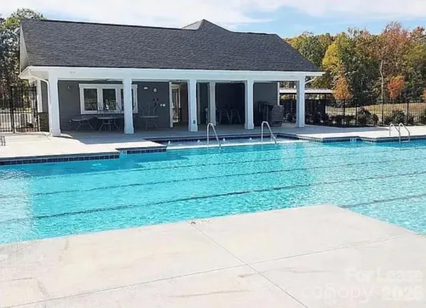 $2,600 | 826 Windage Way, Pineville, NC 28134