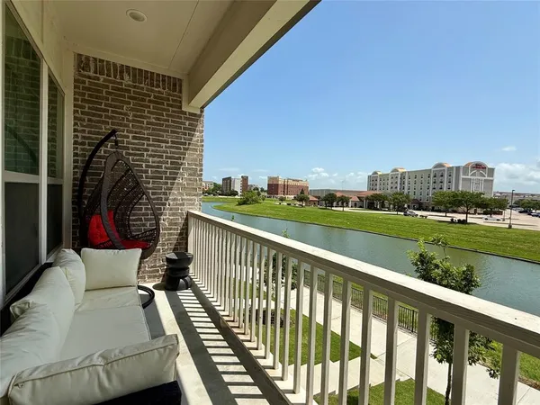 $3,400 | 2741 Levee Lane, Lewisville, TX 75067