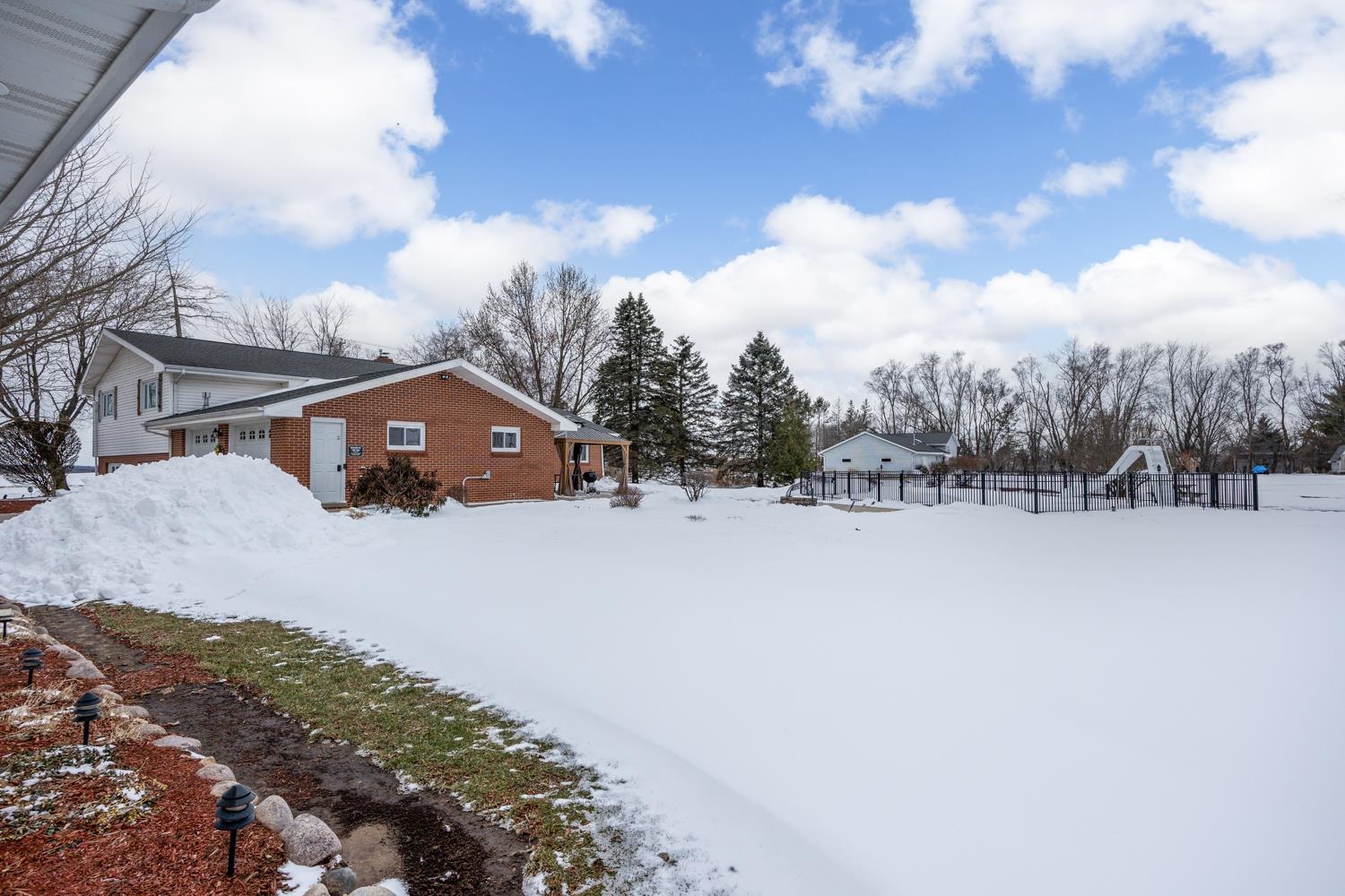 2414 West Avalon Road Janesville, WI 53546 - Photo 39 of 45