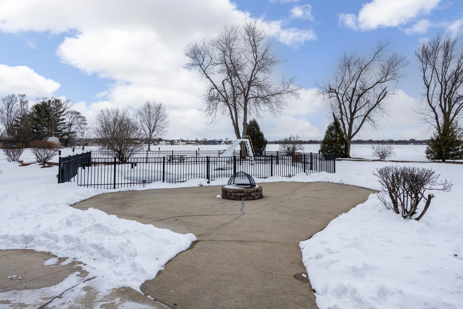 2414 West Avalon Road Janesville, WI 53546 - Photo 40 of 45