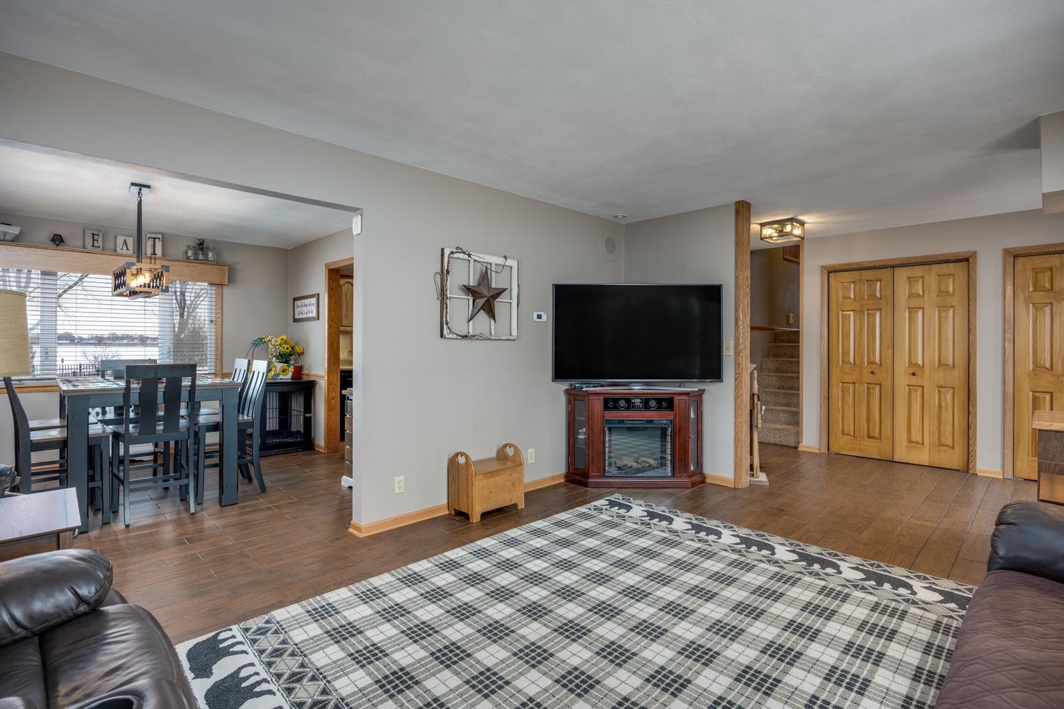 2414 West Avalon Road Janesville, WI 53546 - Photo 10 of 45