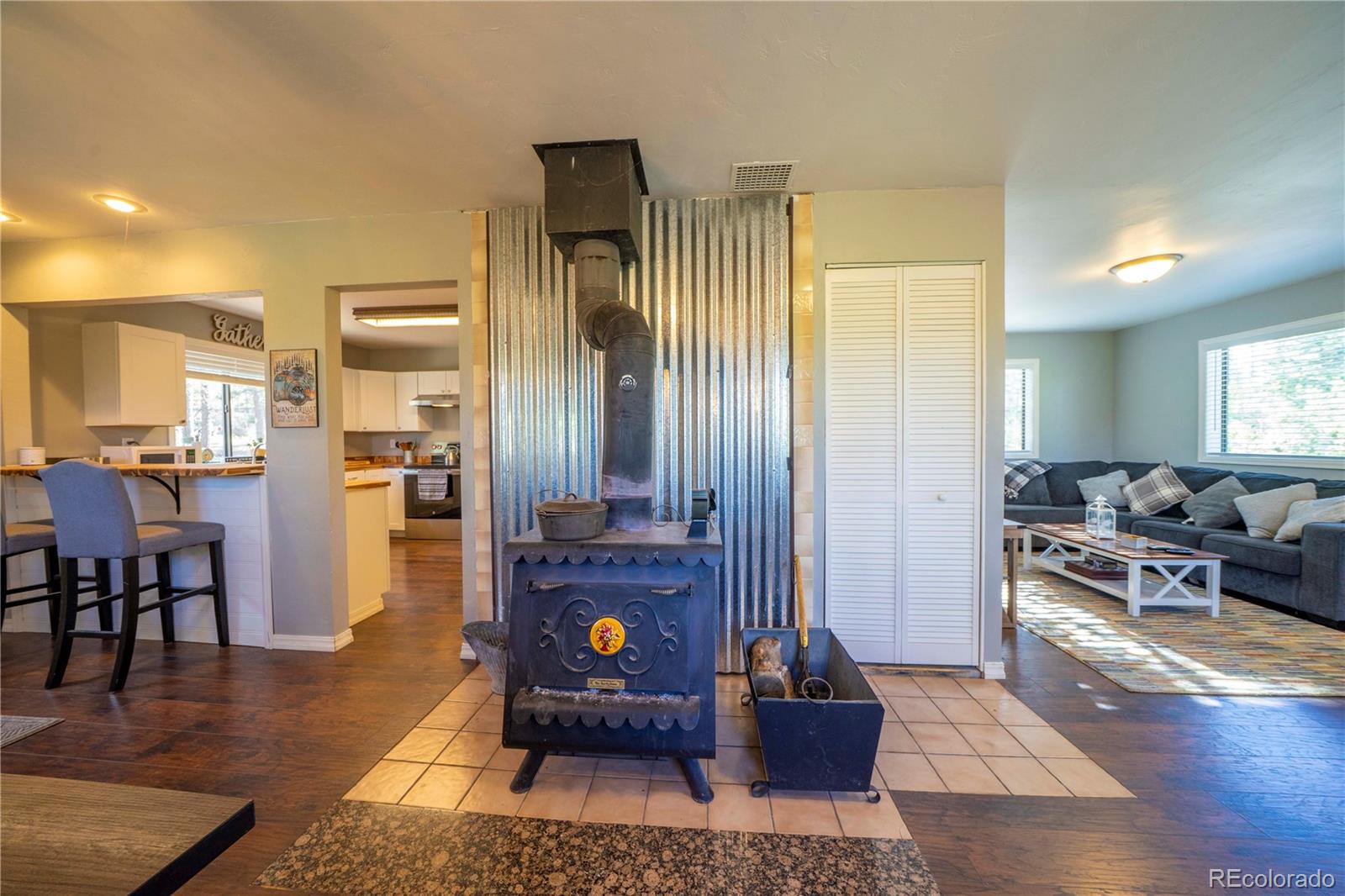 3557 Stagestop Road Jefferson, CO 80456 - Photo 4 of 24