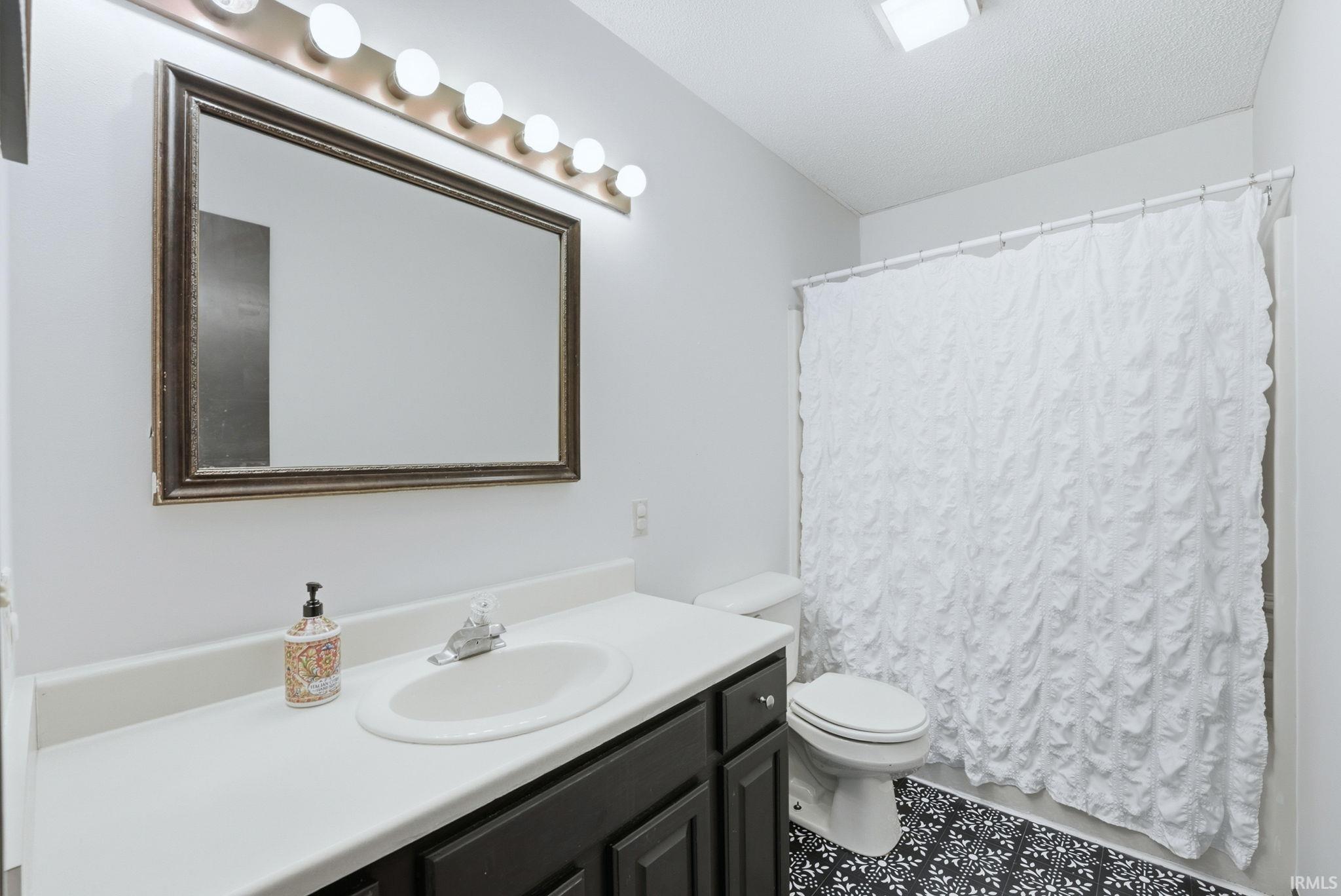 9512 Robin Meadow Place Fort Wayne, IN 46835 - Photo 10 of 18