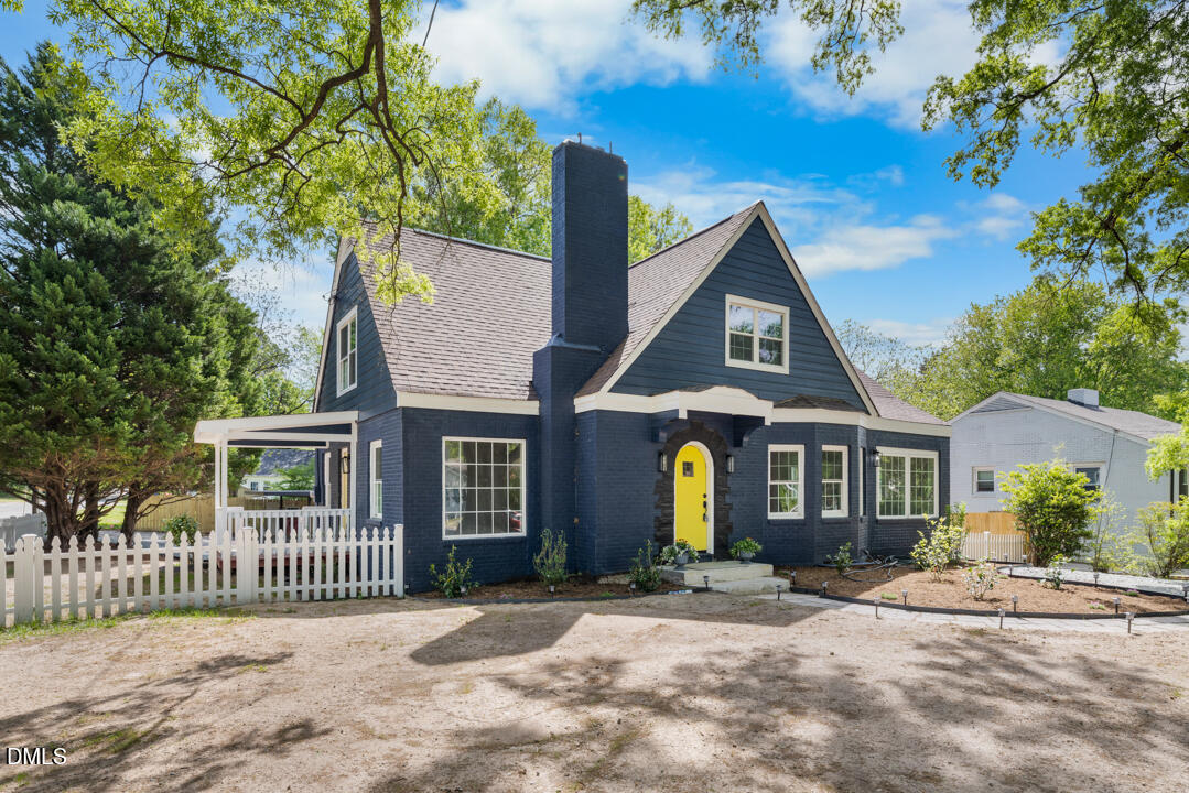 2526 North Roxboro Street Durham, NC 27704 - Photo 1 of 30