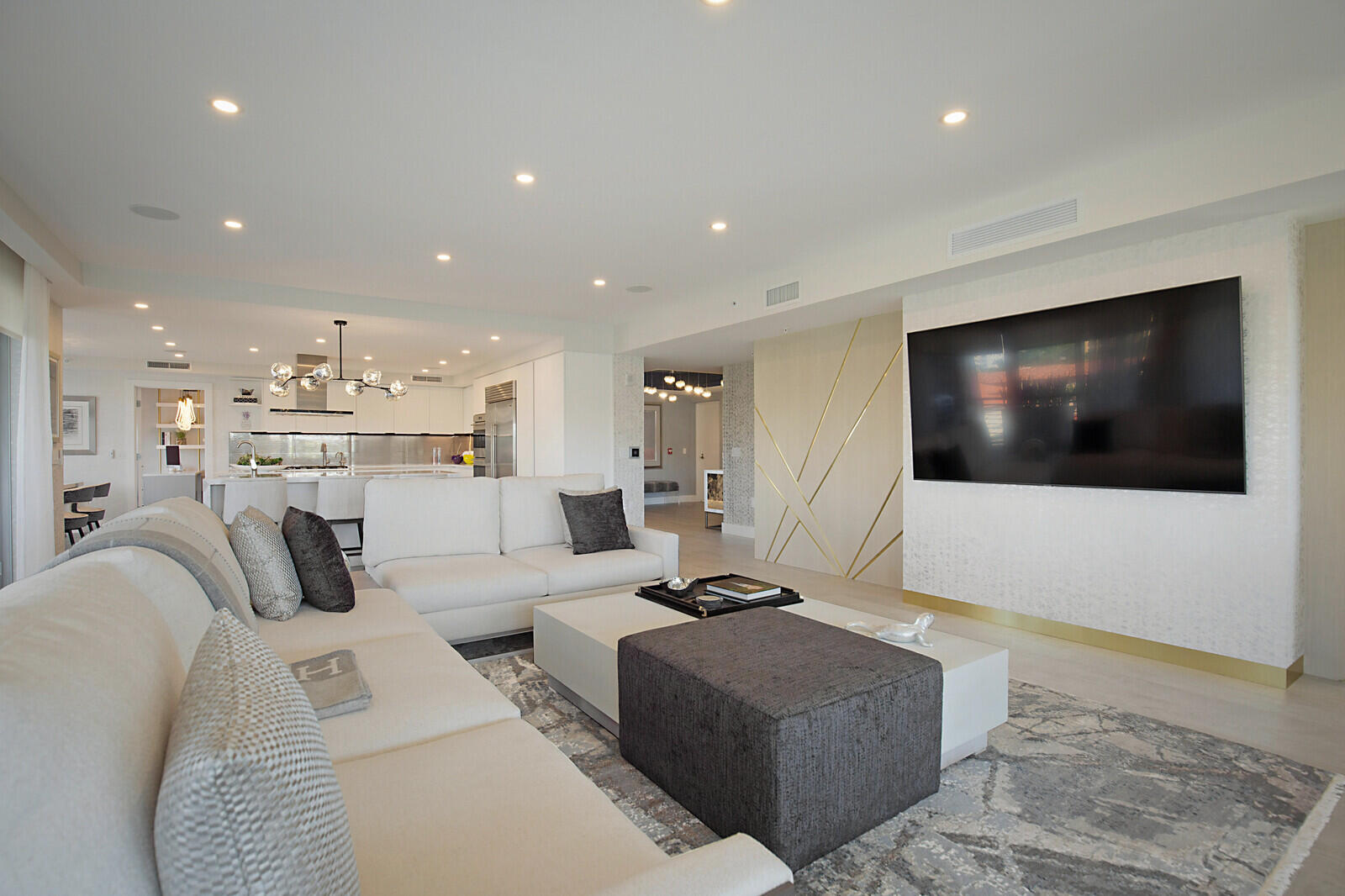 327 East Royal Palm Road, Unit 401 Boca Raton, FL 33432 - Photo 12 of 59 19_327_E_Royal_Palm_Rd_Suite_45_mls