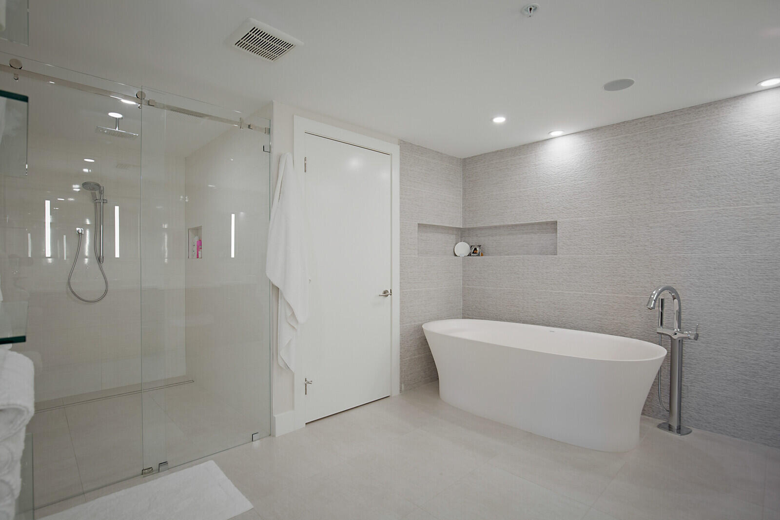 327 East Royal Palm Road, Unit 401 Boca Raton, FL 33432 - Photo 46 of 59 53_327_E_Royal_Palm_Rd_Suite_439_mls