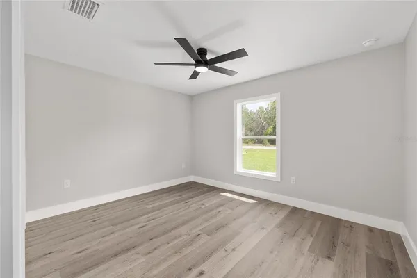 $297,000 | 5 Malauka Loop Track, Ocklawaha, FL 32179