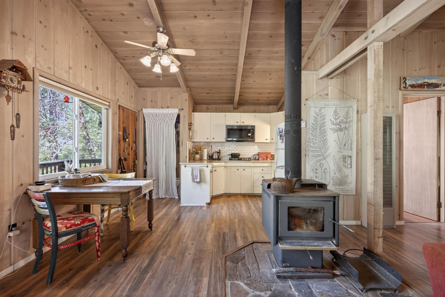 7207 Wentworth Springs Road Georgetown, CA 95634 - Photo 11 of 33