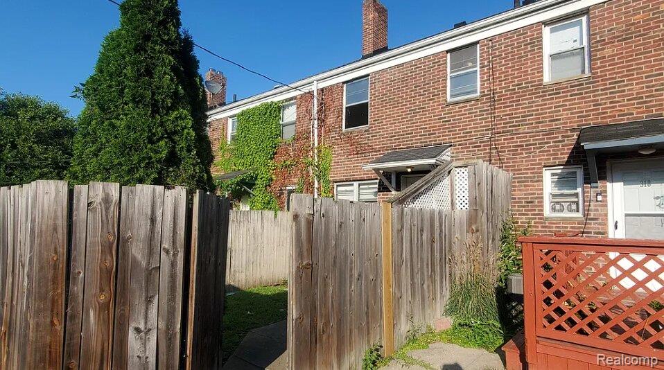 316 Sheffield Avenue Flint, MI 48503 - Photo 1 of 19