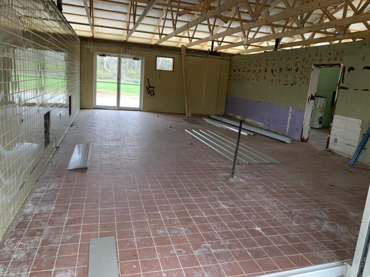 3350 Louisville Road Frankfort, KY 40601 - Photo 10 of 23 5