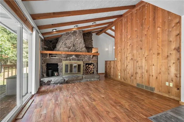 $395,000 | 595 Euclid Road, West Sunbury, PA 16061