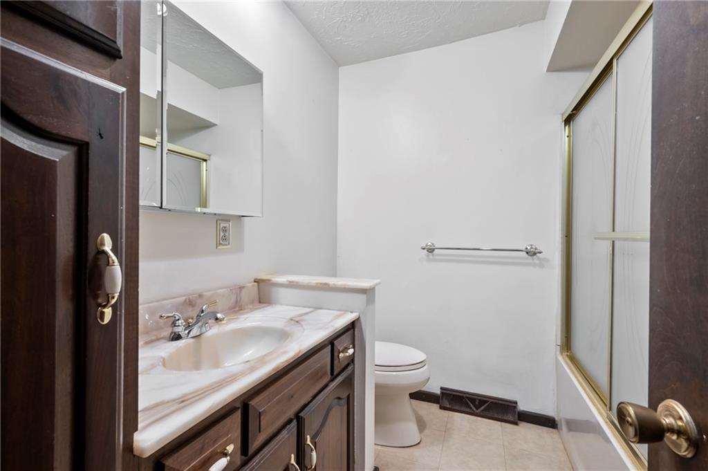 595 Euclid Road West Sunbury, PA 16061 - Photo 26 of 40