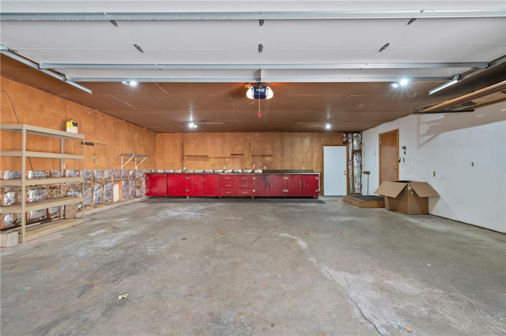 595 Euclid Road West Sunbury, PA 16061 - Photo 27 of 40