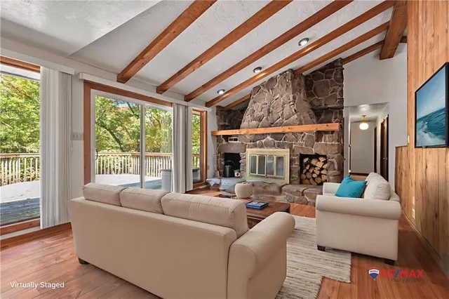 $395,000 | 595 Euclid Road, West Sunbury, PA 16061