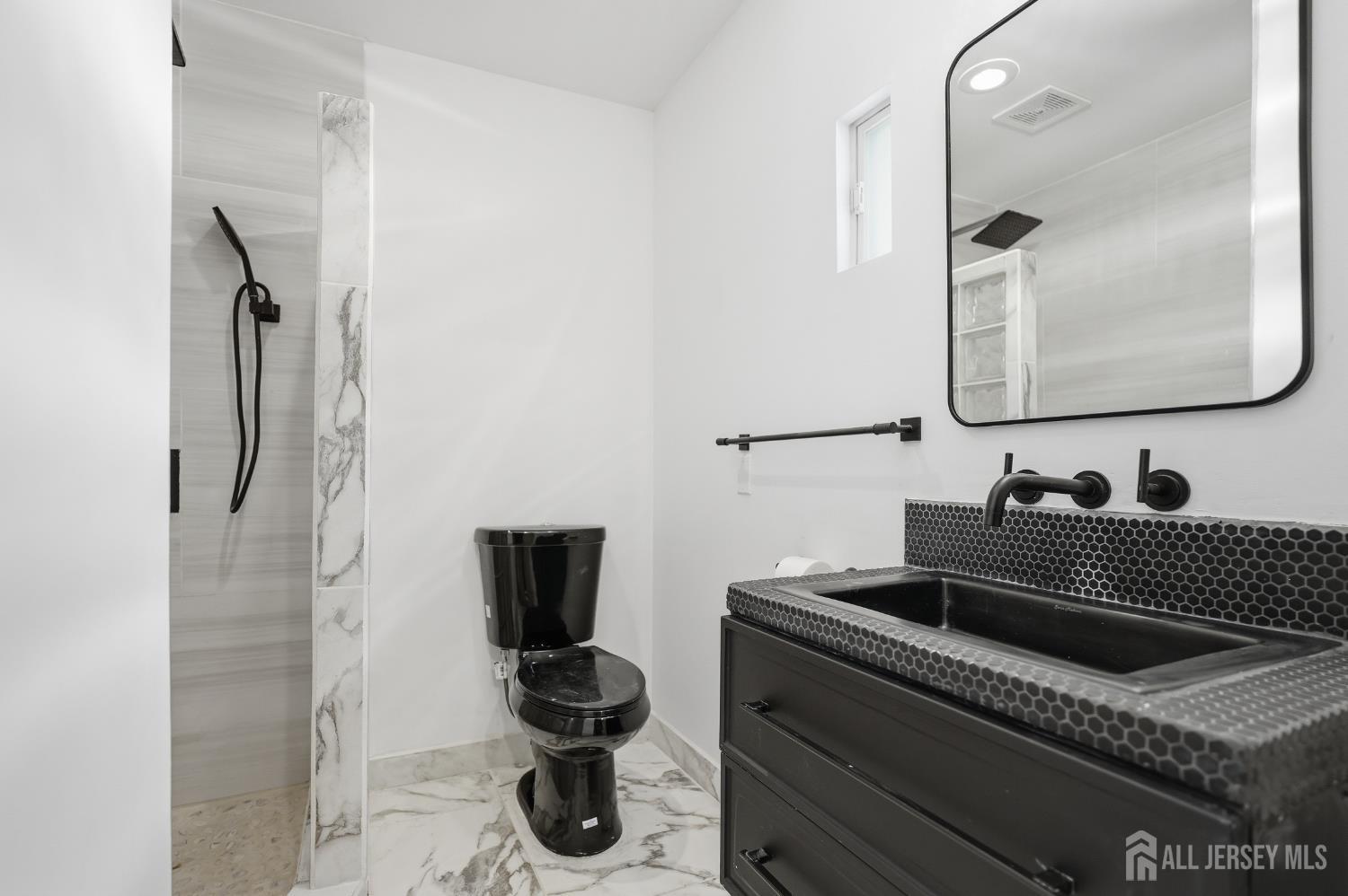 109 Fresh Ponds Road Monroe Township, NJ 08831 - Photo 19 of 41