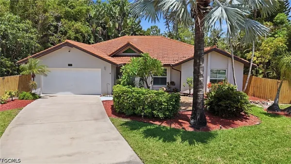 $623,000 | 27160 Edenbridge Court, Bonita Springs, FL 34135