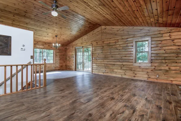 $599,900 | 1442 West Tyler Road, Hart, MI 49420