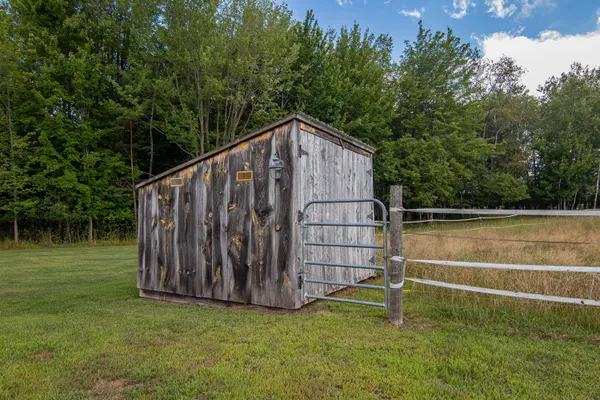 $599,900 | 1442 West Tyler Road, Hart, MI 49420