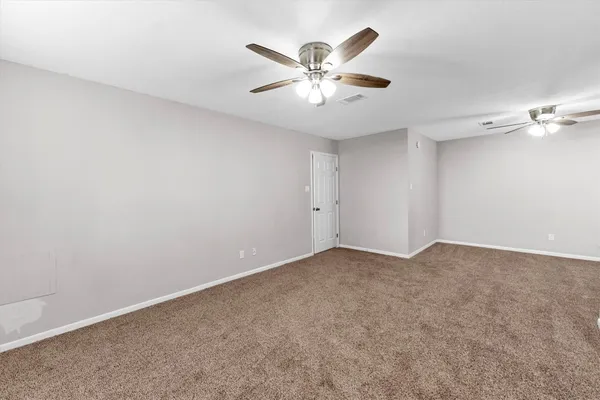 $1,950 | 3353 Knob Oaks Drive, Huntsville, TX 77340