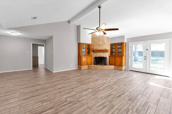 $1,950 | 3353 Knob Oaks Drive, Huntsville, TX 77340