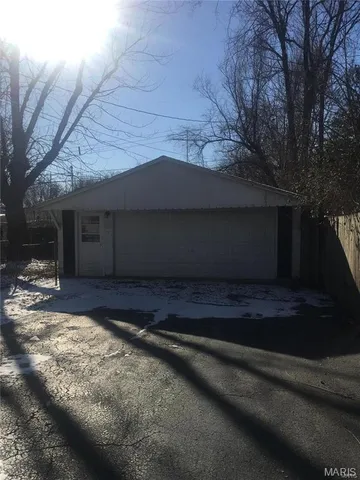 $77,000 | 434 Chaudet Avenue, Cahokia, IL 62206