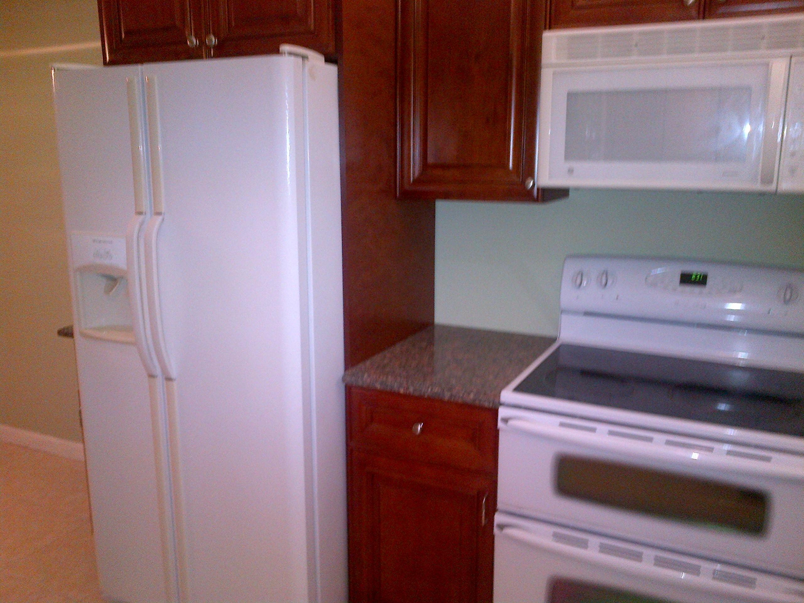9855 Sandalfoot Boulevard, Unit 303 Boca Raton, FL 33428 - Photo 4 of 10 sandal kitchen