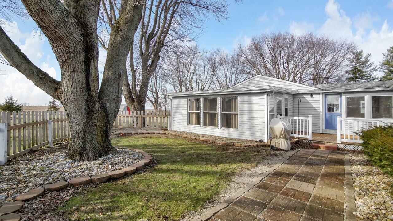4251 Troy Road Delaware, OH 43015 - Photo 29 of 34 Fenced Yard