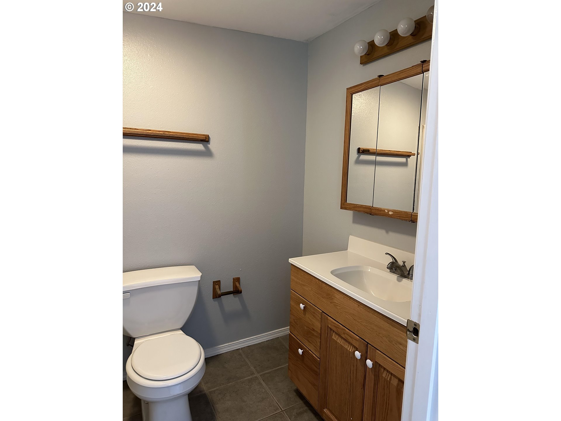 57400 Gateway Road Coquille, OR 97423 - Photo 15 of 25 Gallery Image 15