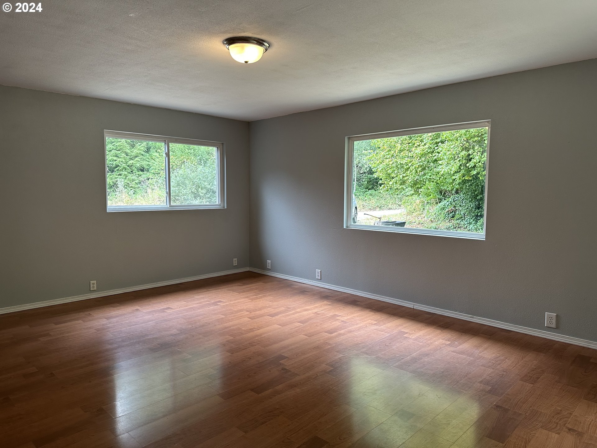 57400 Gateway Road Coquille, OR 97423 - Photo 10 of 25 Gallery Image 10