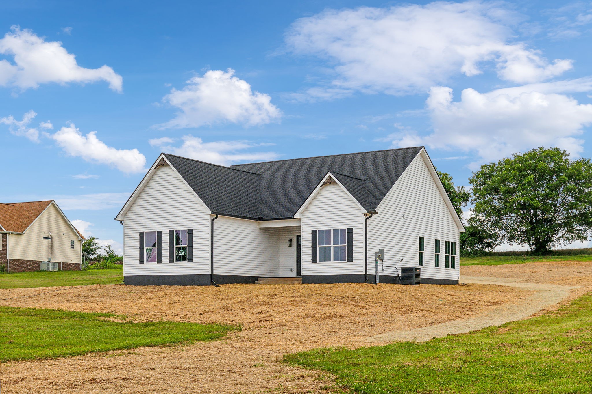 5751 Youngville Road Springfield, TN 37172 - Photo 45 of 45 a front view of a house with garden