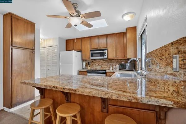 $549,998 | 322 Thistle Circle, Martinez, CA 94553