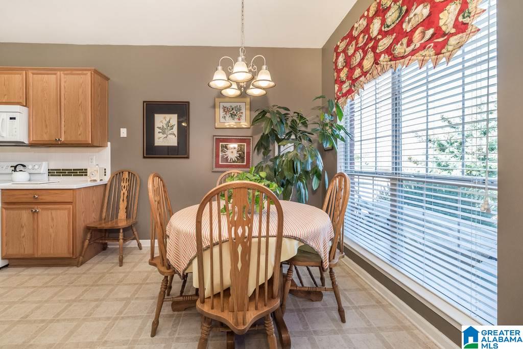 185 Daventry Drive Calera, AL 35040 - Photo 13 of 29