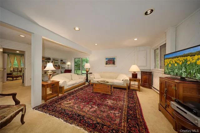 $1,095,000 | 31 Greenlawn Road, Katonah, NY 10536