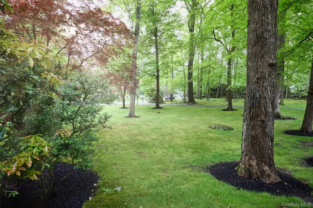 $1,095,000 | 31 Greenlawn Road, Katonah, NY 10536